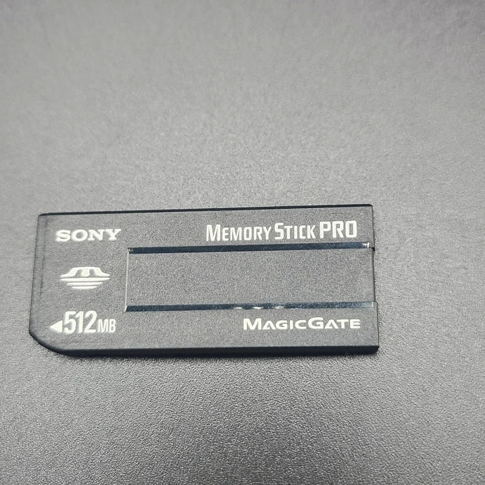 Sony Cyber-Shot DSC-W5 3x Optical Zoom For Parts Or Repair 512 MB Memory Stick